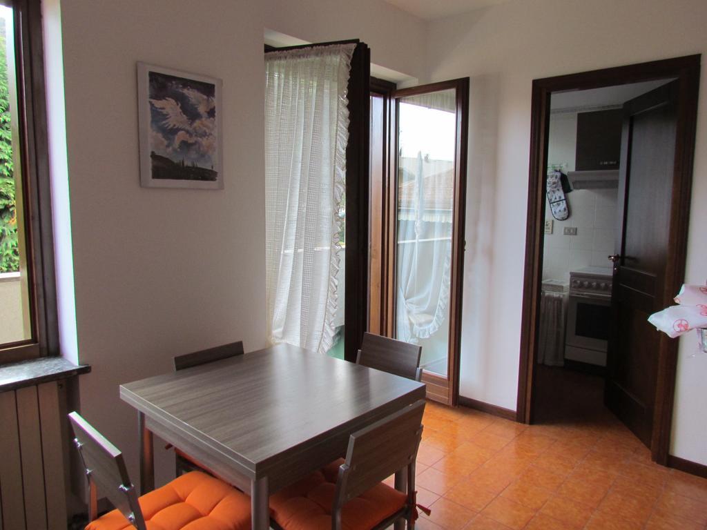 Appartamento Bilocale Dante Stresa Room photo