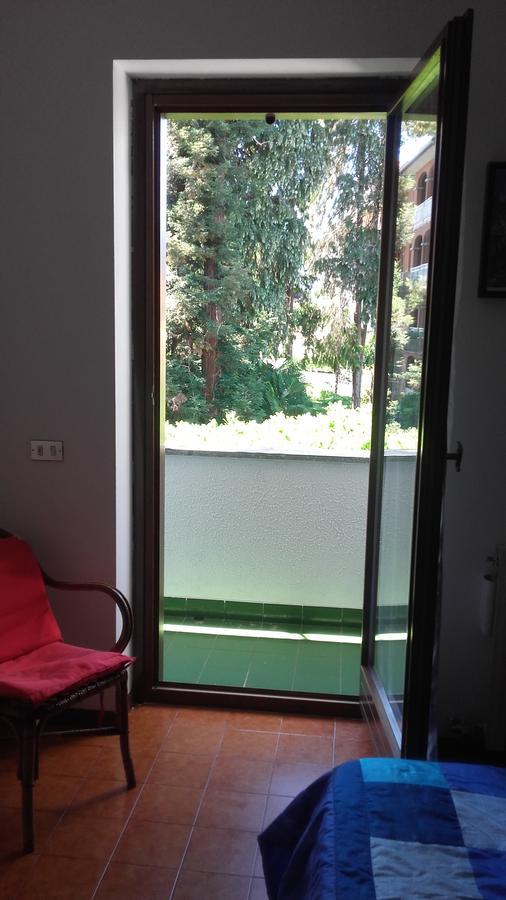 Appartamento Bilocale Dante Stresa Exterior photo